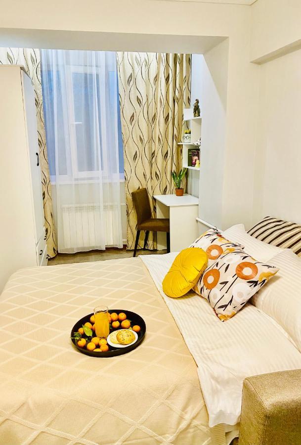 Like Home Apartments Timiryazev Street Ałma Ata Zewnętrze zdjęcie
