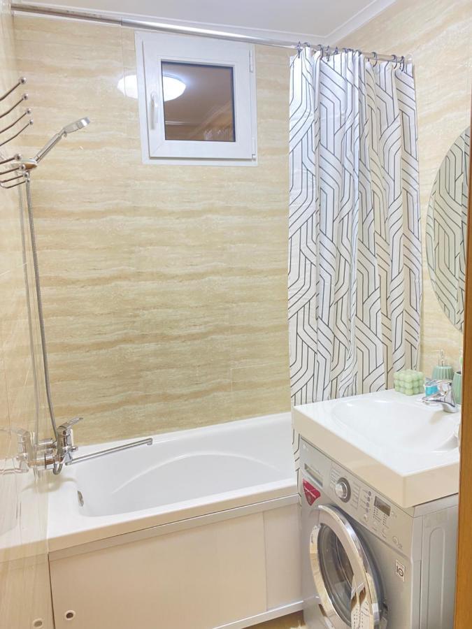 Like Home Apartments Timiryazev Street Ałma Ata Zewnętrze zdjęcie